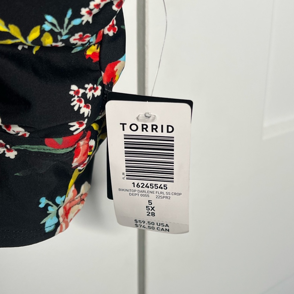 NWT Torrid Flutter Sleeve Floral Swim Bikini Top - Picture 5 of 6